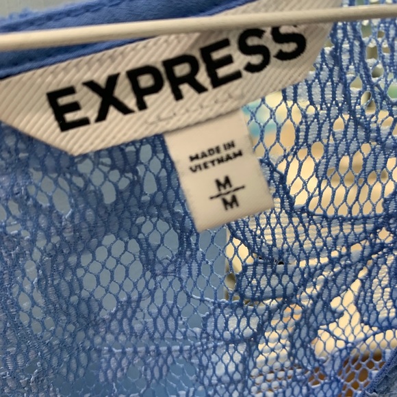 Express Lace Shoulder top - Picture 2 of 2